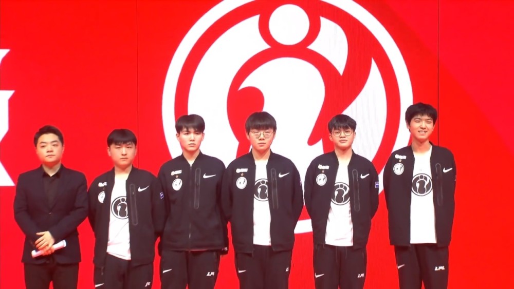 尽管智利在 尽管智利在